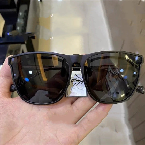 Ultra-light UV-protective Clip-on Sunglasses That Flip Up Compatible With Myopia Glasses
